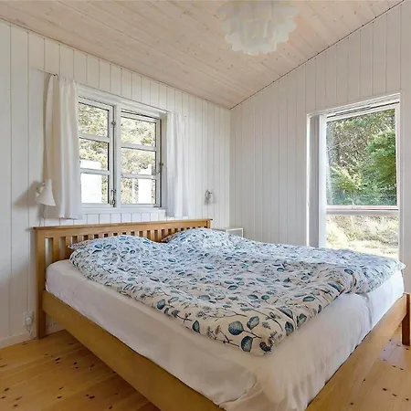 16602-farevejle-hyrehojvej-33 Дом отдыха *